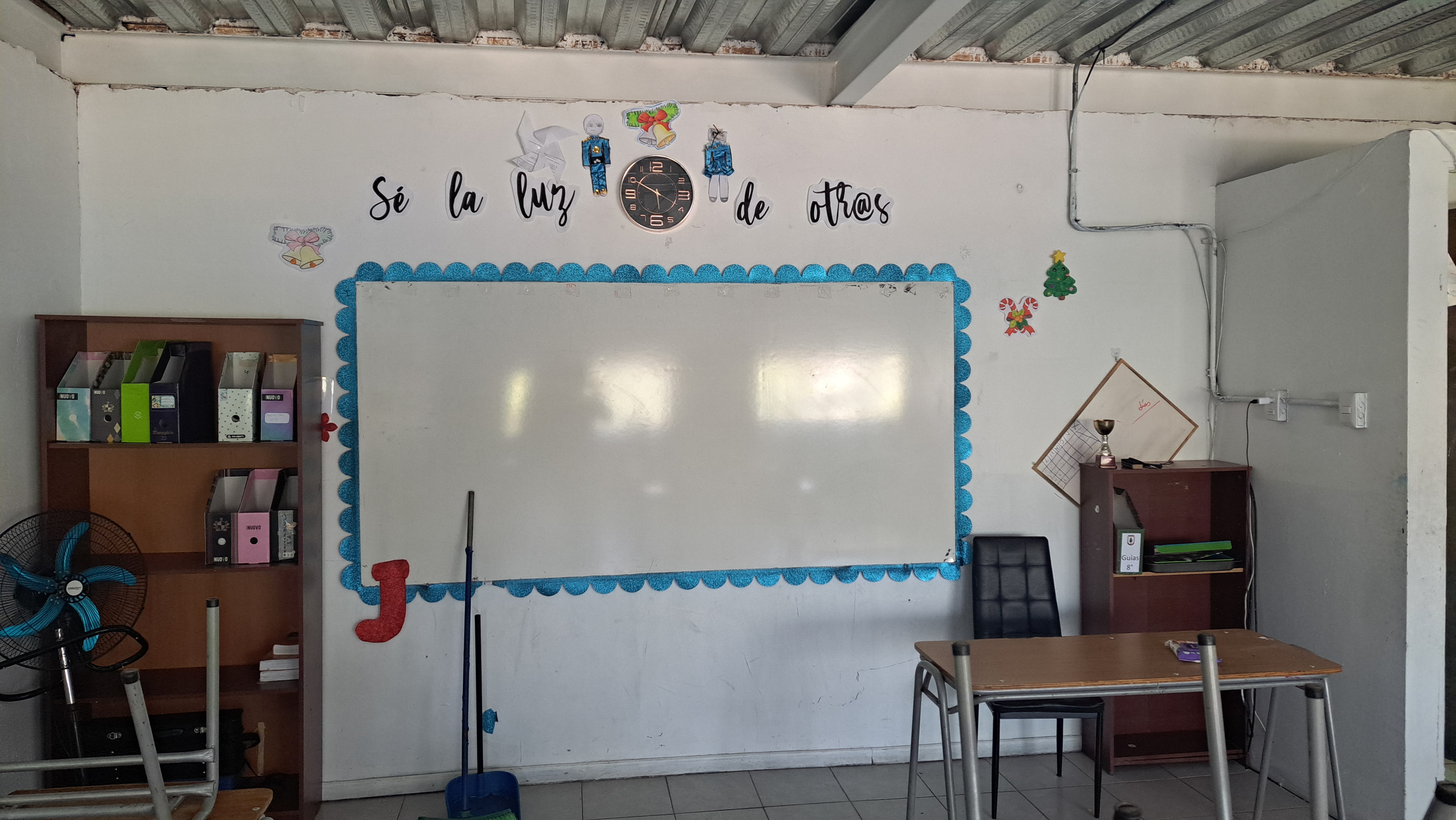 Sala 8° Básico vista 1